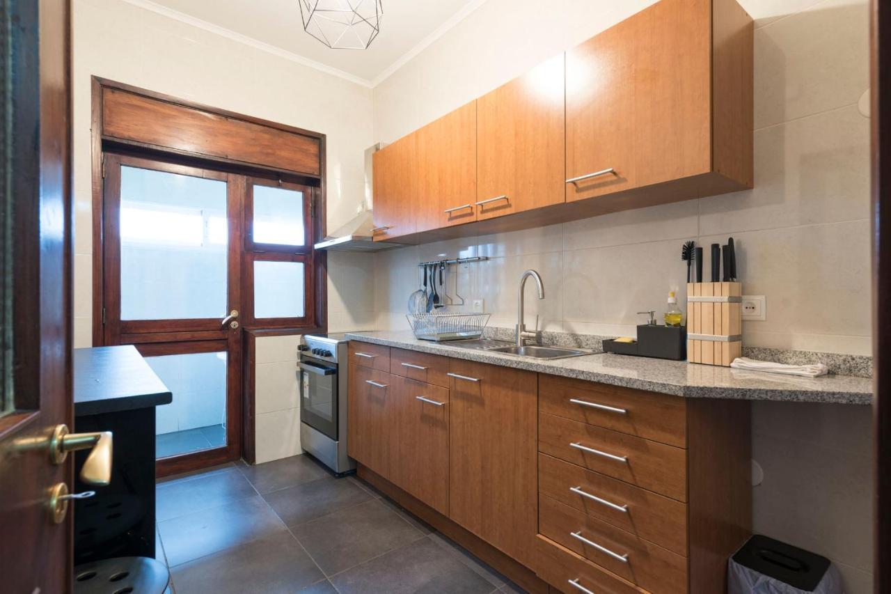 Lovelystay - Serralves Apartment With Free Parking Porto Buitenkant foto
