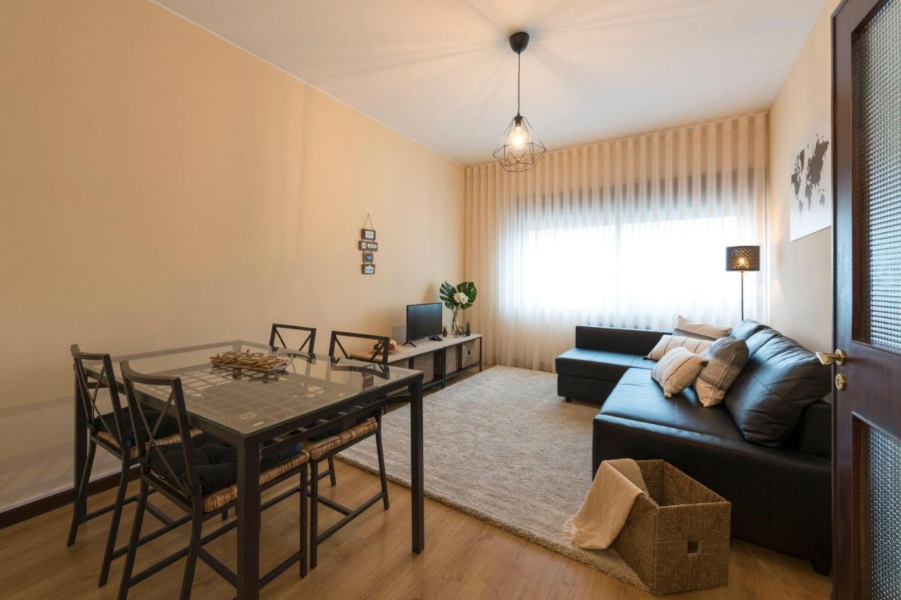 Lovelystay - Serralves Apartment With Free Parking Porto Buitenkant foto