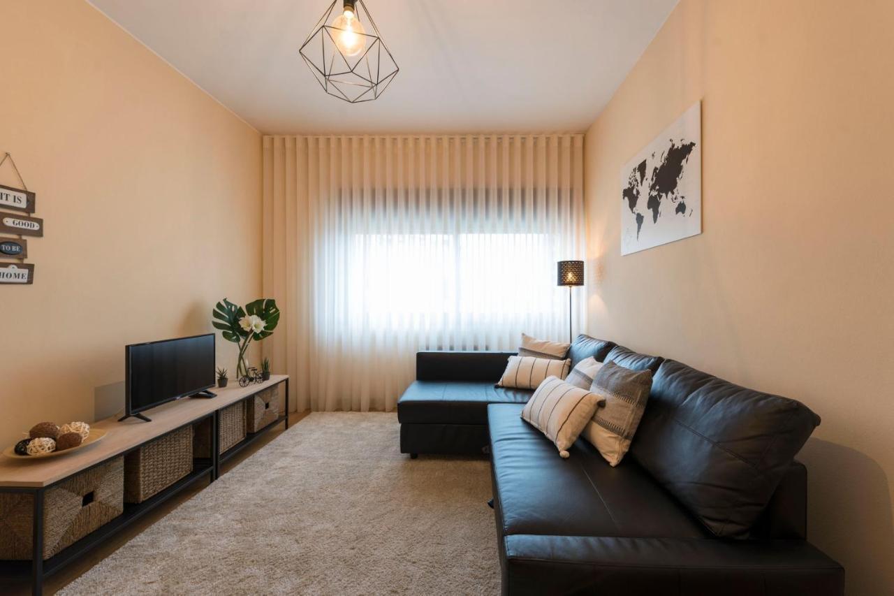 Lovelystay - Serralves Apartment With Free Parking Porto Buitenkant foto