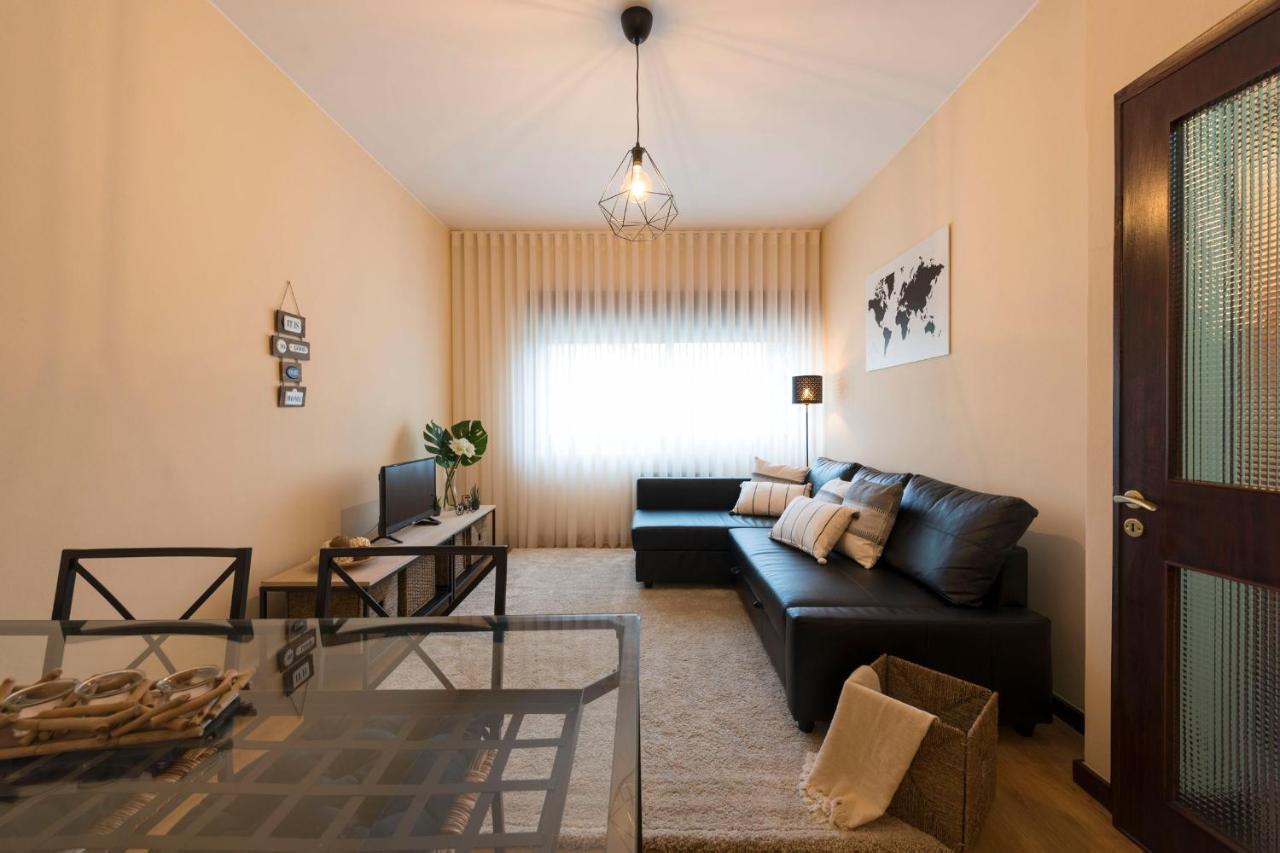 Lovelystay - Serralves Apartment With Free Parking Porto Buitenkant foto